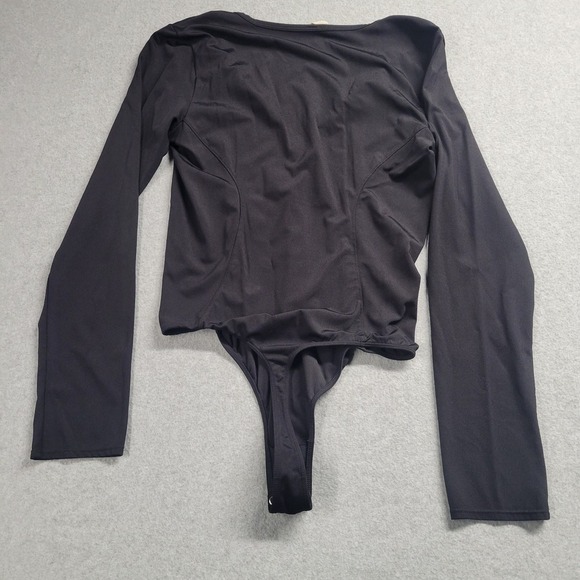 Intimatley Free People Super Soft Deep V-Neck‎ Bodysuit Black Size Large Classic - Picture 8 of 9
